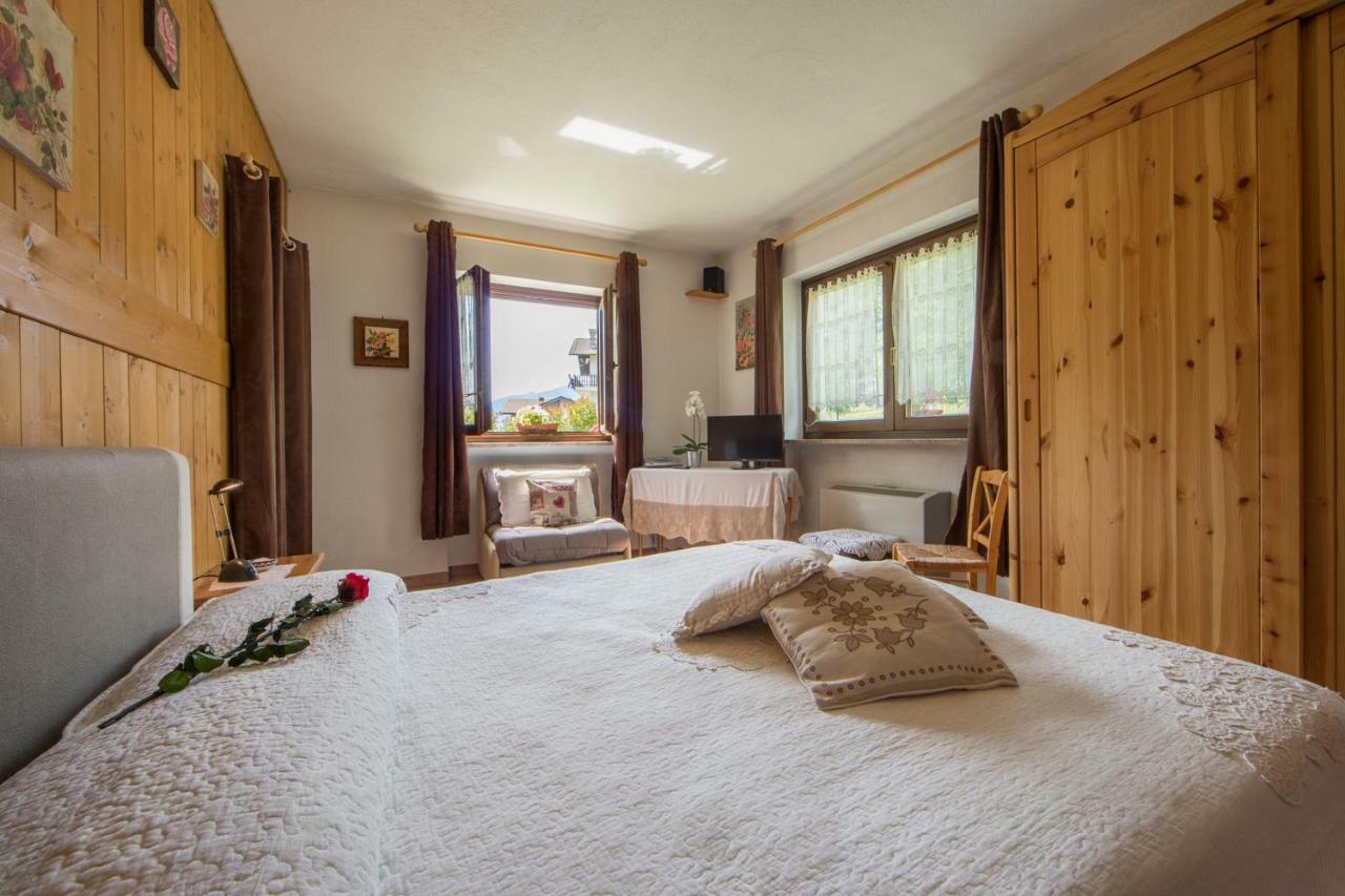 Le Joli Rosier Bed and Breakfast Nus Buitenkant foto
